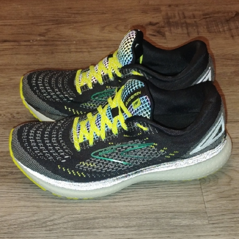 Brooks Glycerin 19 Black and Neon Yellow Athletic Shoes Women's Size 10D Medium